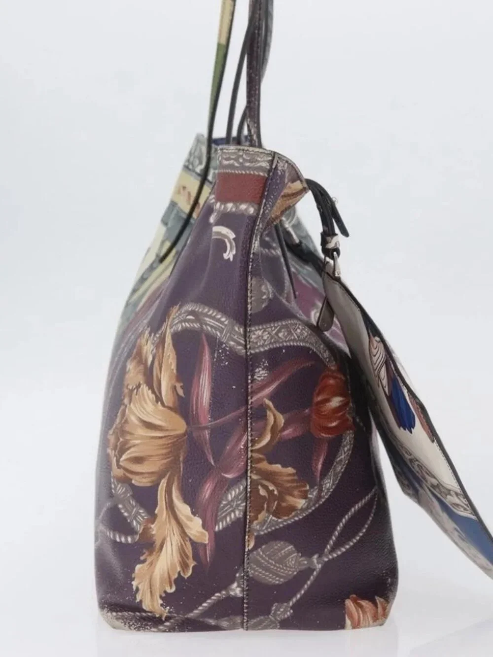 Salvatore Ferragamo Gancini Tote Bag Leather Multicolor Silver Auth LNZ658
